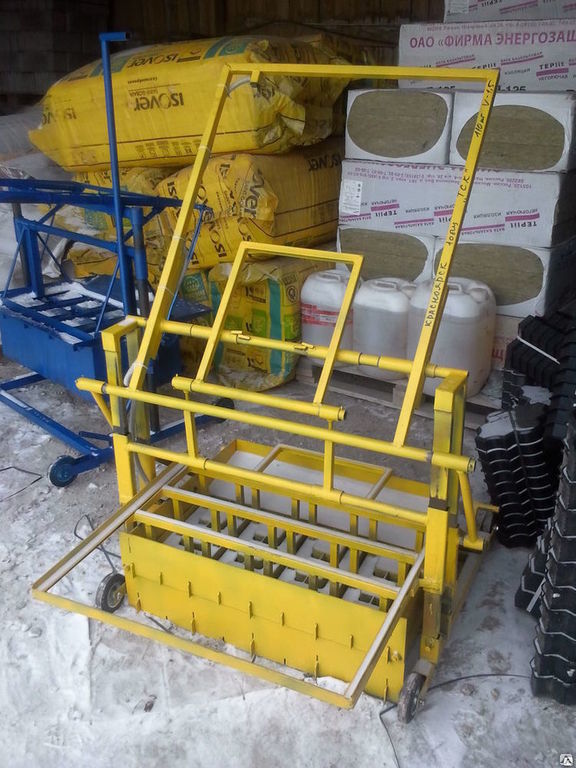Оборудование для производства шлакоблоков, цена в Челябинске от компании Усова Ю.А. // ООО Азимут