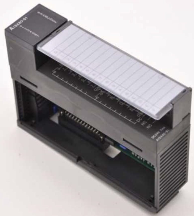 A1SX80-S1 Электронный модуль программируемого контроллера - модуль выходных сигналов 24